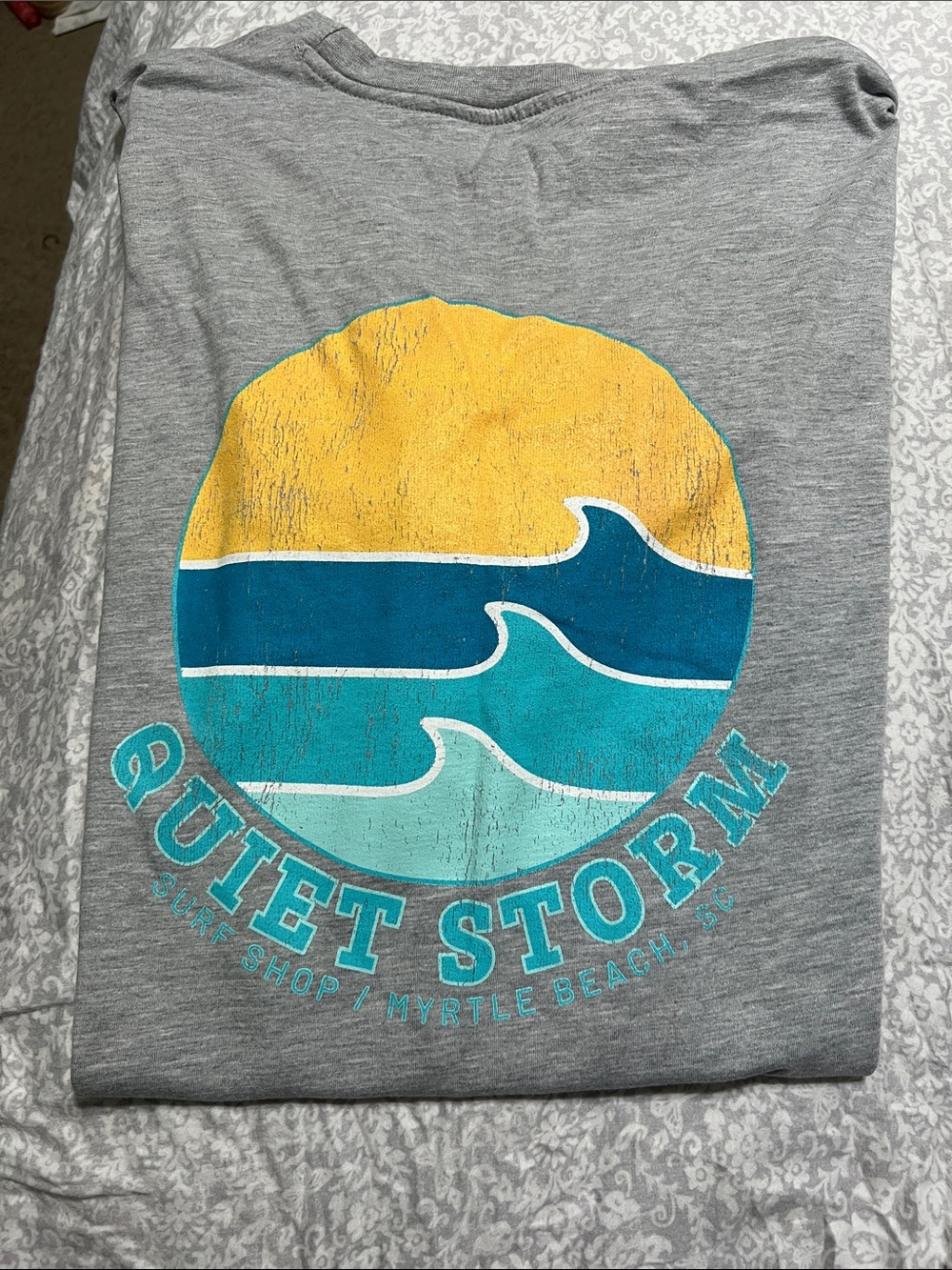 Quiet Storm Surf Graphic Tee - Gray with Yellow & Teal Waves